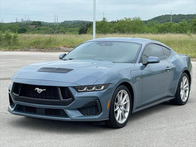 2024 Ford Mustang GT Premium Fastback