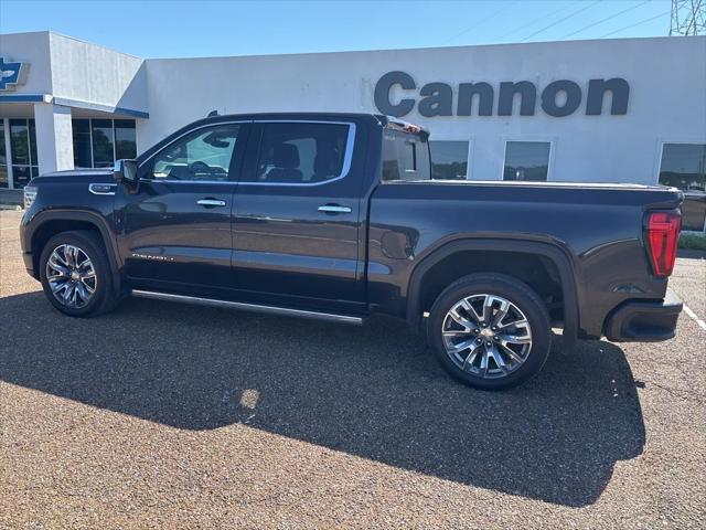 2023 GMC Sierra 1500 4WD Crew Cab Short Box Denali