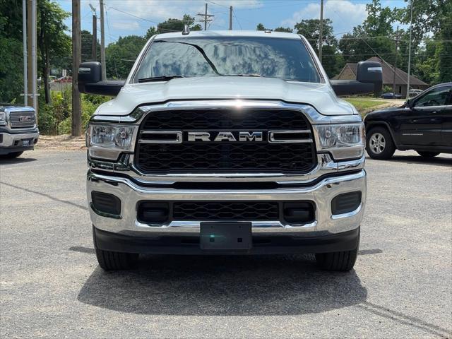 2024 RAM 3500 Tradesman Crew Cab 4x4 64 Box