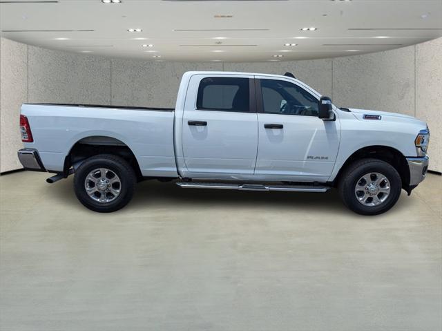 2023 RAM 2500 Big Horn Crew Cab 4x4 64 Box