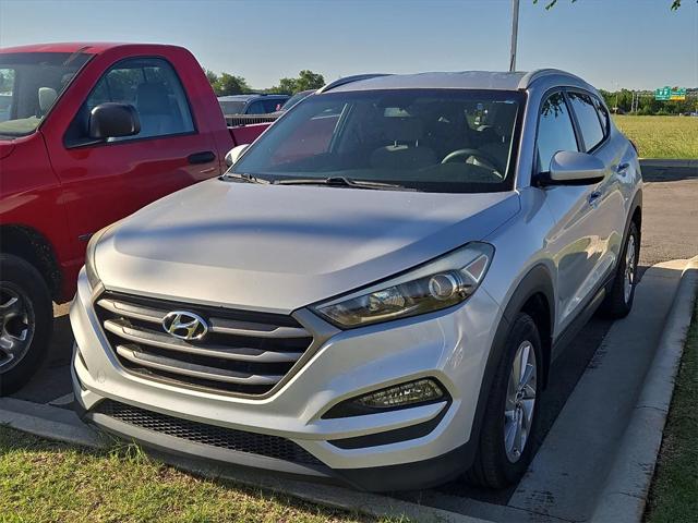 2016 Hyundai Tucson SE
