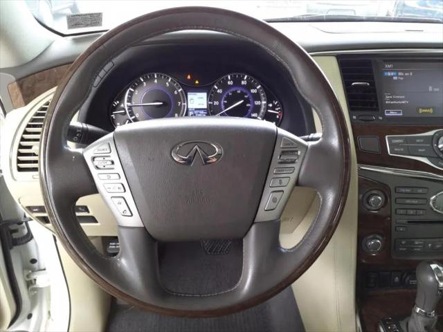 2017 INFINITI QX80 Standard