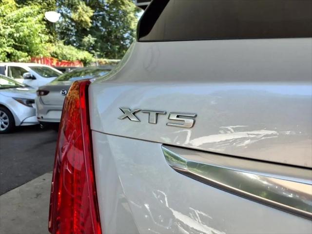 2017 Cadillac XT5 Premium Luxury