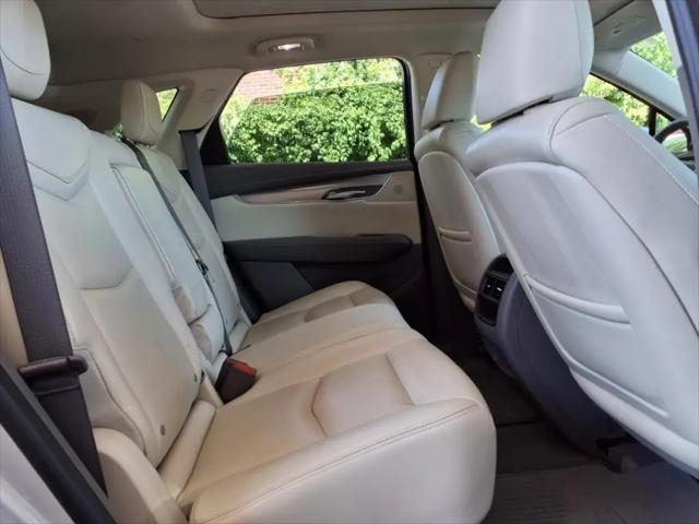 2017 Cadillac XT5 Premium Luxury