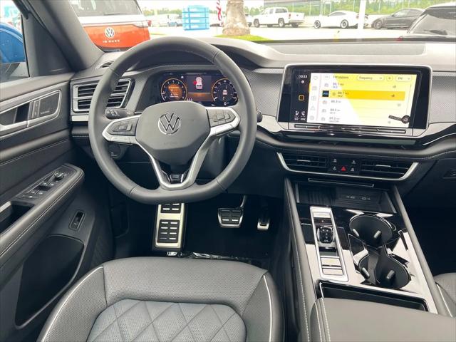 2025 Volkswagen Atlas Cross Sport 2.0T SEL Premium R-Line