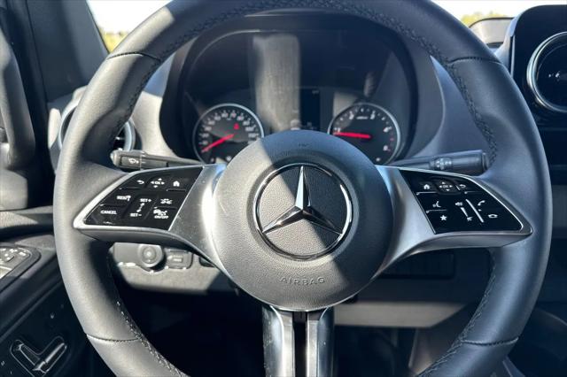 2025 Mercedes-Benz Sprinter 2500 Standard Roof 4-Cyl Diesel HO