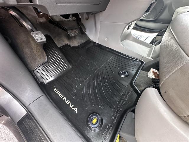 Used 2018 Toyota Sienna For Sale in Pikeville, KY