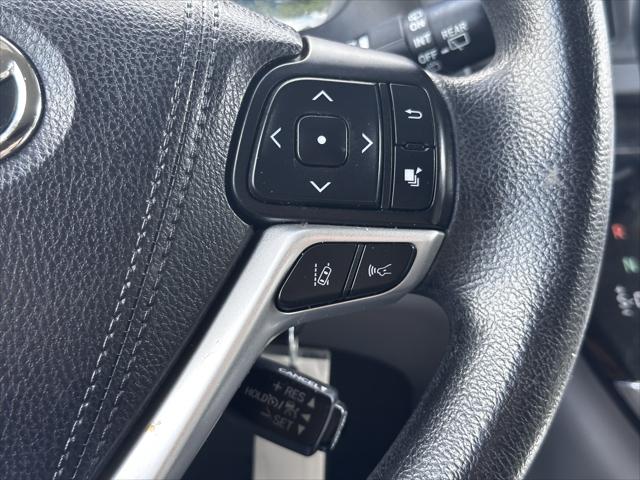 Used 2018 Toyota Sienna For Sale in Pikeville, KY