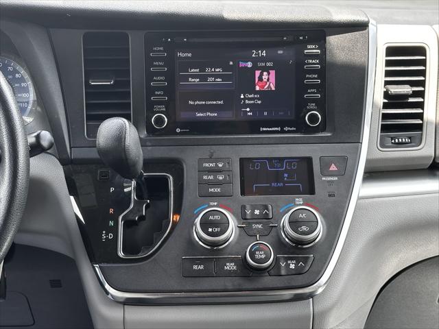 Used 2018 Toyota Sienna For Sale in Pikeville, KY