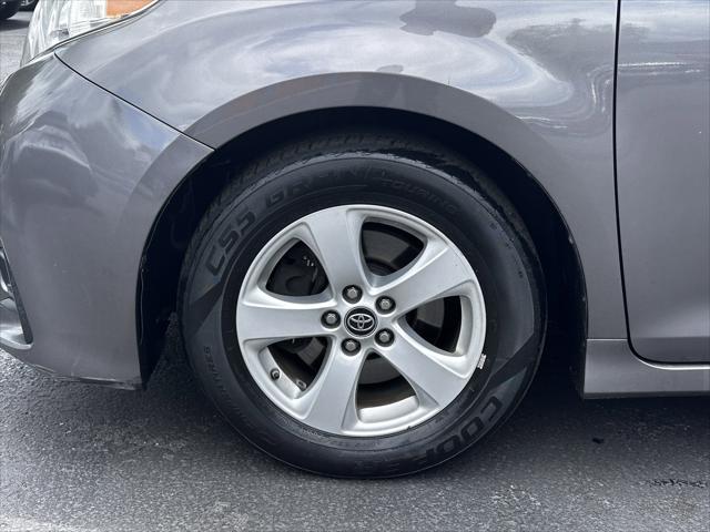 Used 2018 Toyota Sienna For Sale in Pikeville, KY