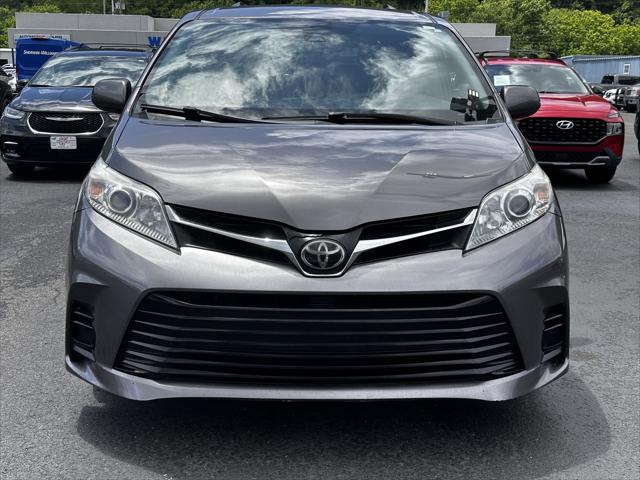Used 2018 Toyota Sienna For Sale in Pikeville, KY