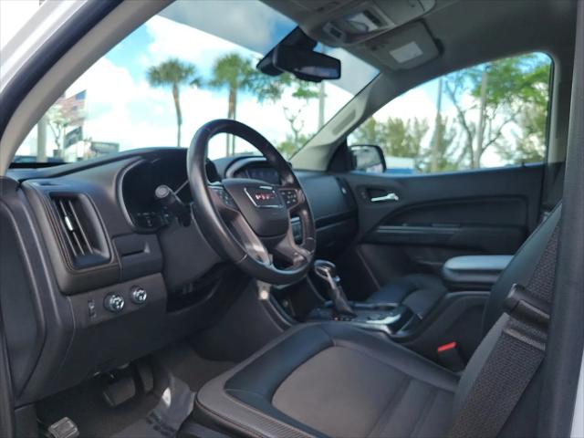 2022 GMC Canyon 4WD Crew Cab Short Box AT4 - Cloth