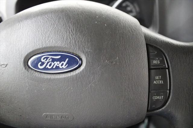 2015 Ford E-450 Cutaway E-450