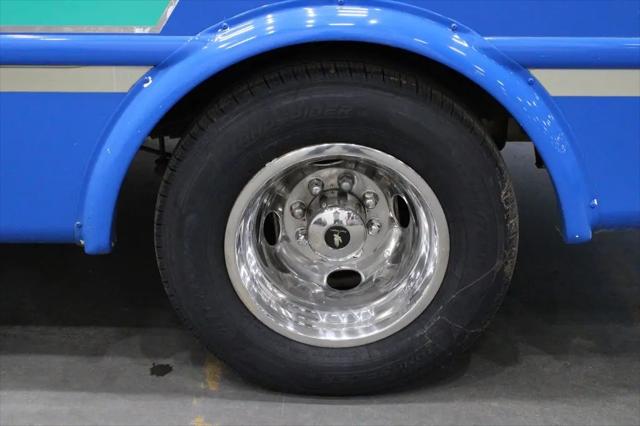2015 Ford E-450 Cutaway E-450