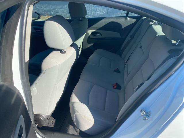 2015 Chevrolet Cruze 1LT Auto