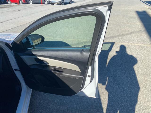 2015 Chevrolet Cruze 1LT Auto