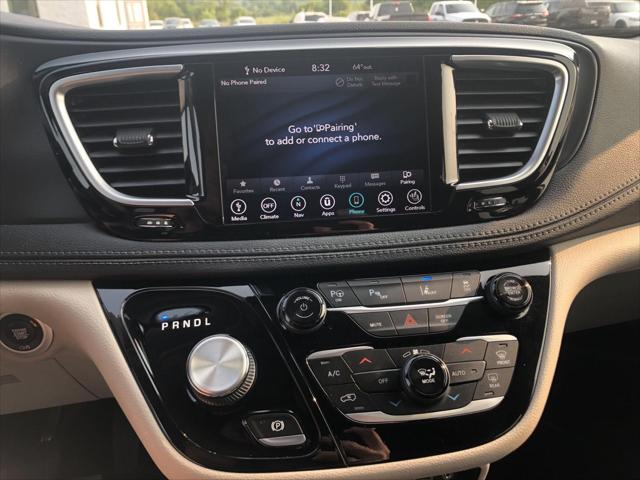 Used 2020 Chrysler Pacifica Hybrid For Sale in Jackson, MI