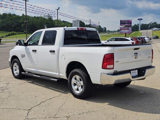 2022 RAM 1500 Classic SLT Crew Cab 4x4 57 Box