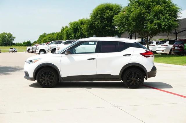 2019 Nissan Kicks S
