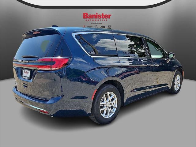 2025 Chrysler Pacifica PACIFICA SELECT