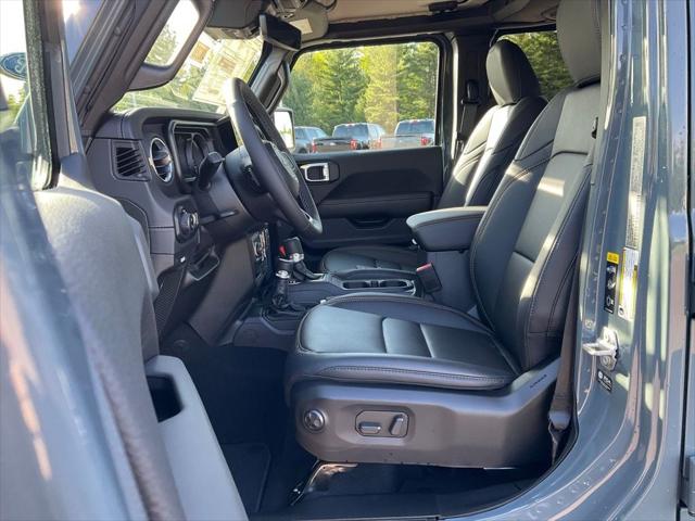 2025 Jeep Gladiator GLADIATOR SPORT S 4X4