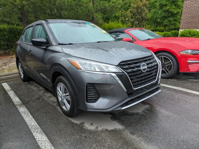 2024 Nissan Kicks S Xtronic CVT
