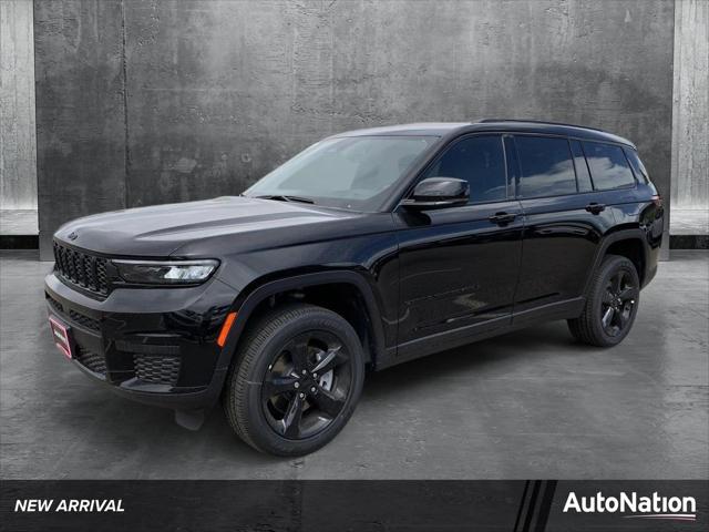 2025 Jeep Grand Cherokee GRAND CHEROKEE L ALTITUDE X 4X4