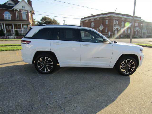 2022 Jeep Grand Cherokee Overland 4x4
