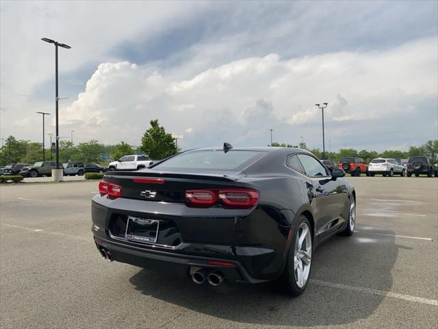 2021 Chevrolet Camaro RWD Coupe LT1