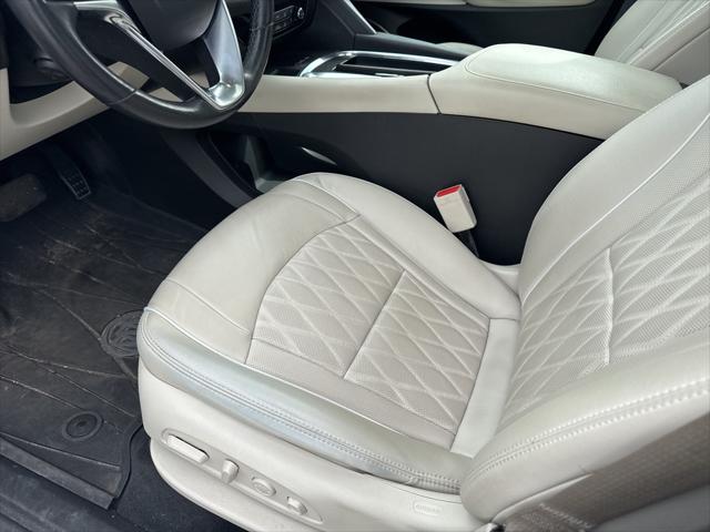 Used 2022 Buick Enclave For Sale in Waterford Twp, MI