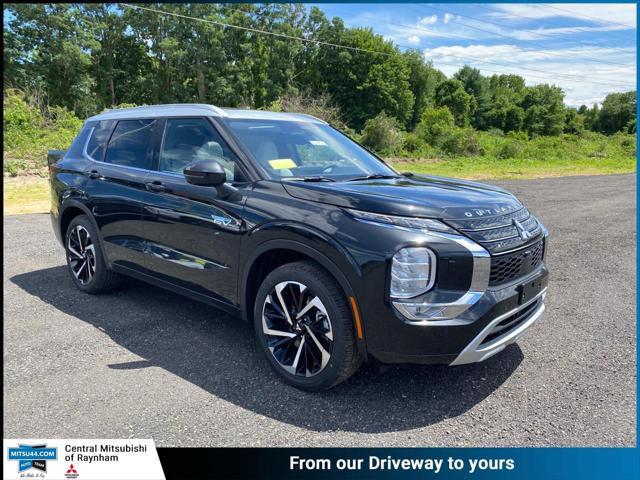 2025 Mitsubishi Outlander PHEV PLATINUM EDITION S-AWC for sale in Raynham, MA