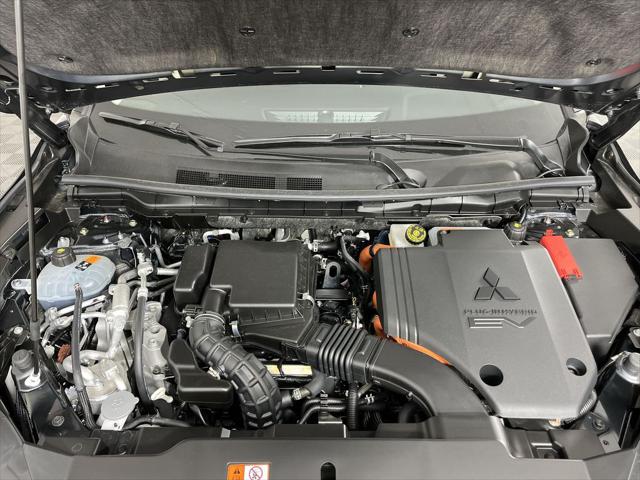 2025 Mitsubishi Outlander PHEV SE S-AWC