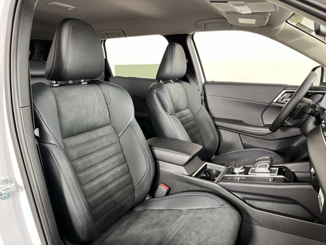 2025 Mitsubishi Outlander PHEV SE S-AWC