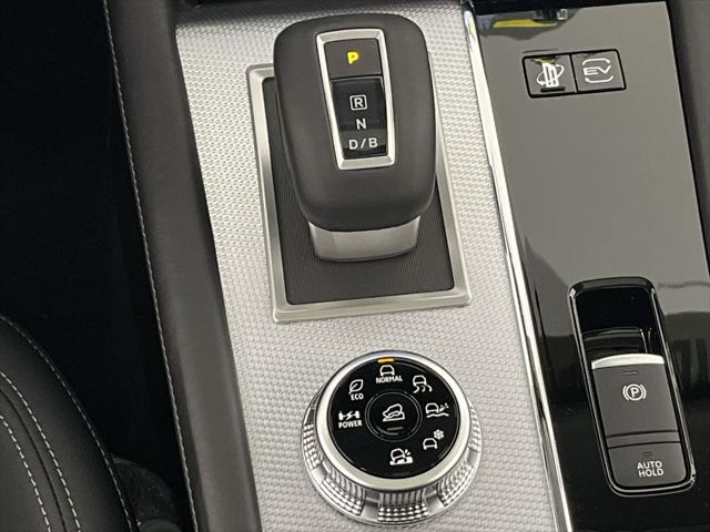 2025 Mitsubishi Outlander PHEV SEL S-AWC