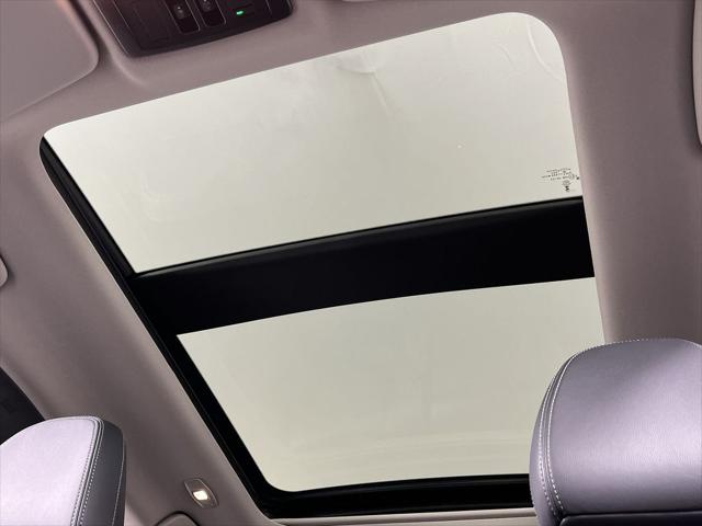 2025 Mitsubishi Outlander PHEV SEL S-AWC