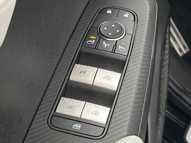 2025 Mitsubishi Outlander PHEV PLATINUM EDITION S-AWC