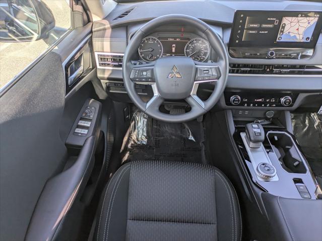 2025 Mitsubishi Outlander PHEV SE S-AWC