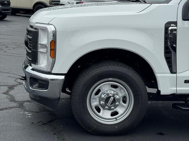 2025 Ford F-350 XL