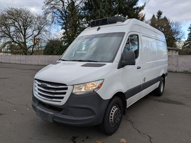 2019 Freightliner Sprinter Standard Roof V6