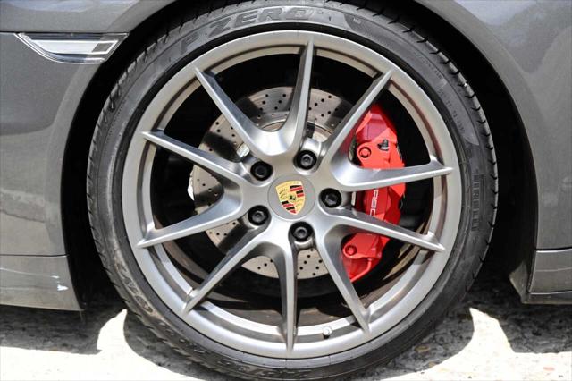 2016 Porsche 911 Carrera 4S