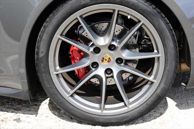 2016 Porsche 911 Carrera 4S