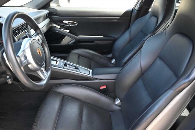 2016 Porsche 911 Carrera 4S