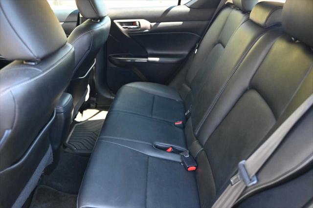 2017 Lexus CT 200h Base 4dr Hatchback