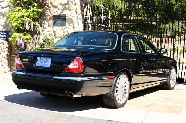 2004 Jaguar XJ XJR