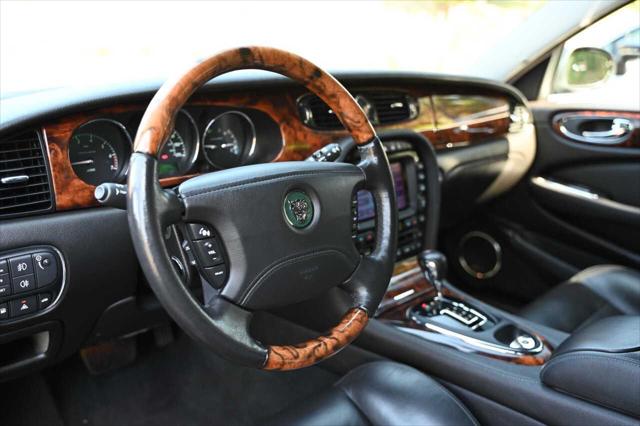 2004 Jaguar XJ XJR