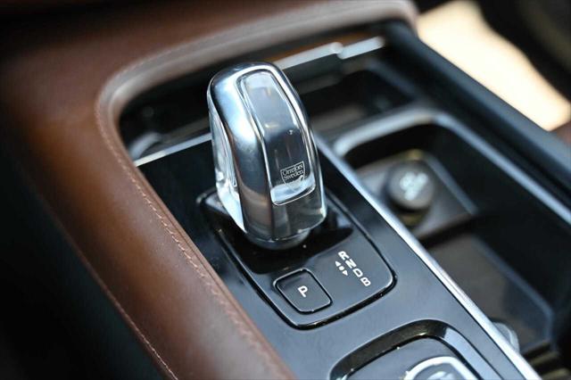 2019 Volvo XC90 Hybrid T8 Inscription