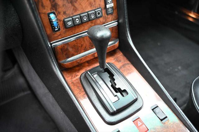 1985 Mercedes-Benz CLA 380 SL 2dr Convertible