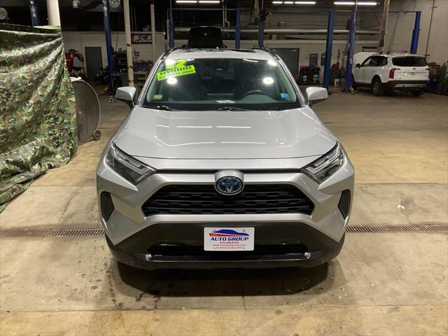 2022 Toyota RAV4 Hybrid XLE
