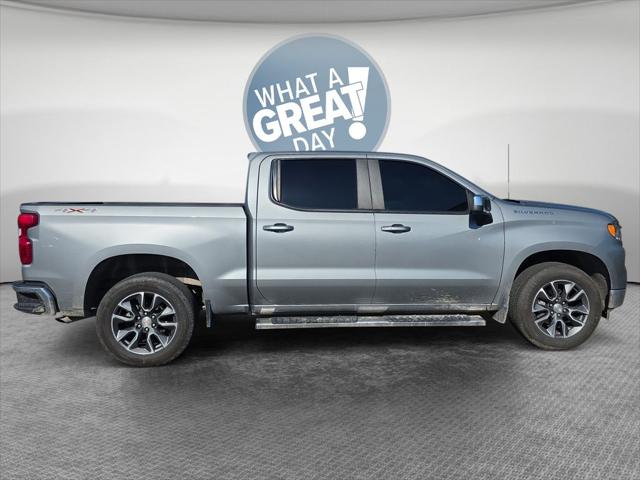 2023 Chevrolet Silverado 1500 4WD Crew Cab Standard Bed LT