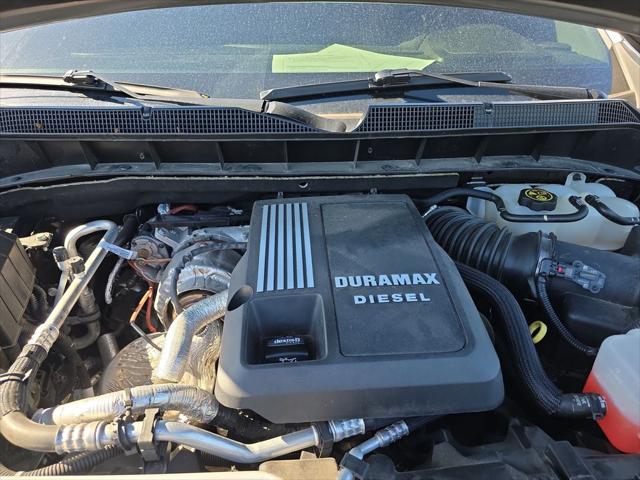 2023 Chevrolet Silverado 1500 4WD Crew Cab Standard Bed LT